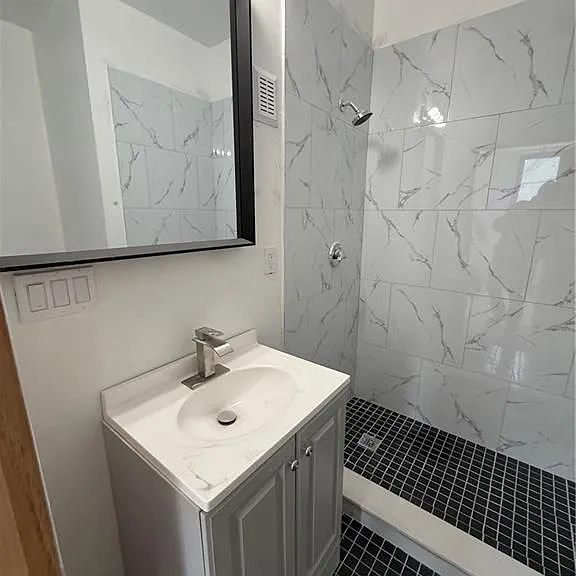 536 Smith St #201 — Photo 12