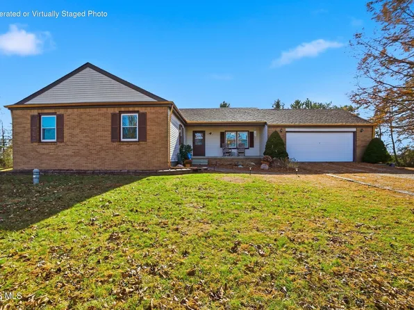 8675 Reitz Rd, Perrysburg, OH 43551