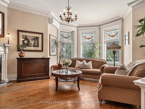 4th image of 525 King Edward Ave