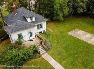 46 Monmouth Rd, Eatontown, NJ 07724