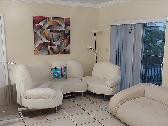 2nd image of 900 SW 84th Ave APT 301E
