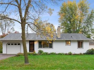 236 Elm Dr, Apple Valley, MN 55124