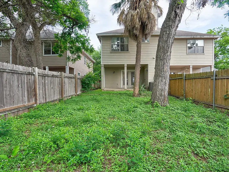 4502 Avenue B #B — Photo 29