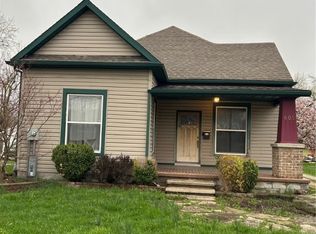 605 N Michigan Ave, Marshall, IL 62441