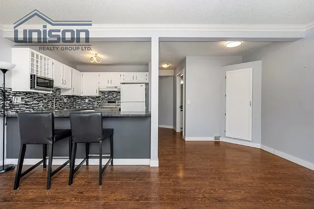 123 Country Hills Vlg NW — Photo 13