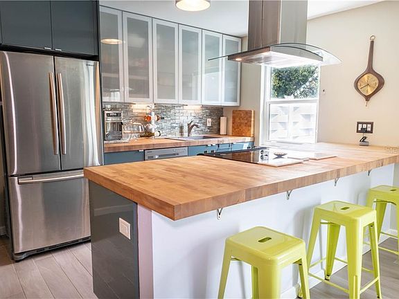 3rd image of 3285 40th Way S APT B