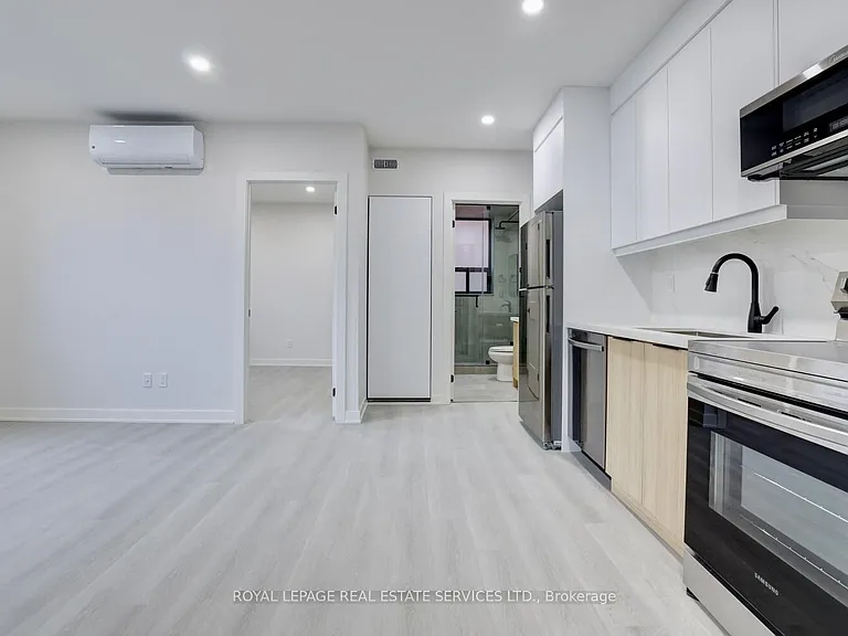 20 Duke St #305 — Photo 20