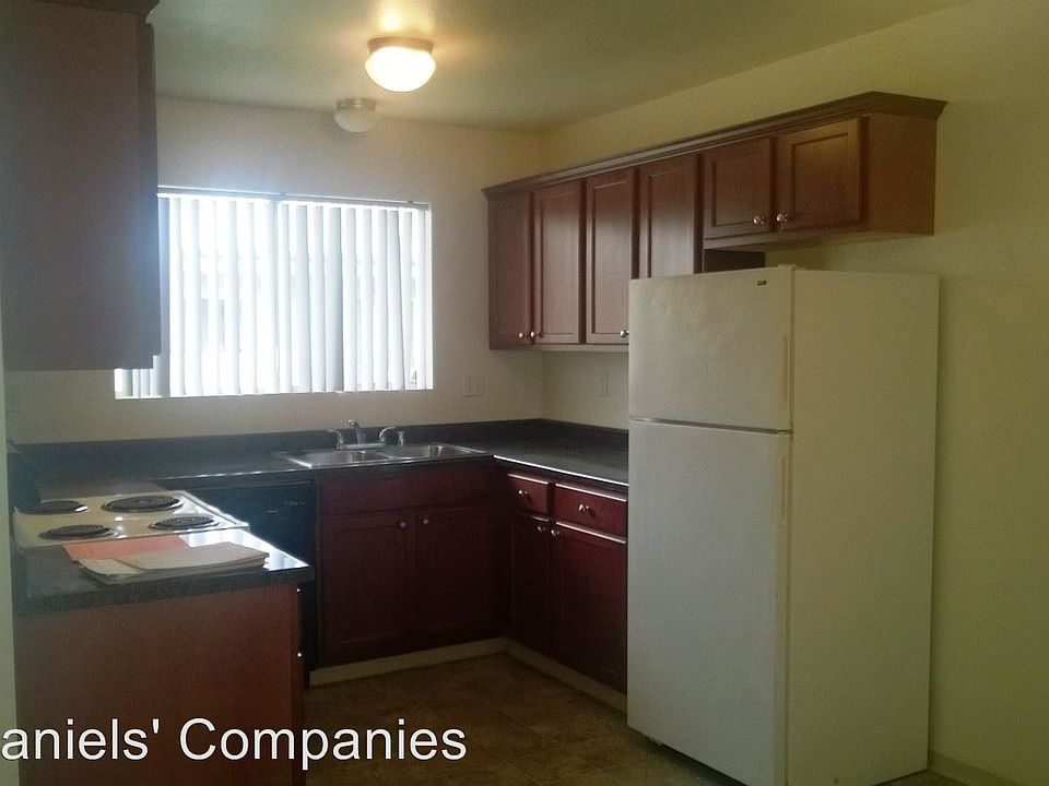1st image of 948 S Sunshine Ave