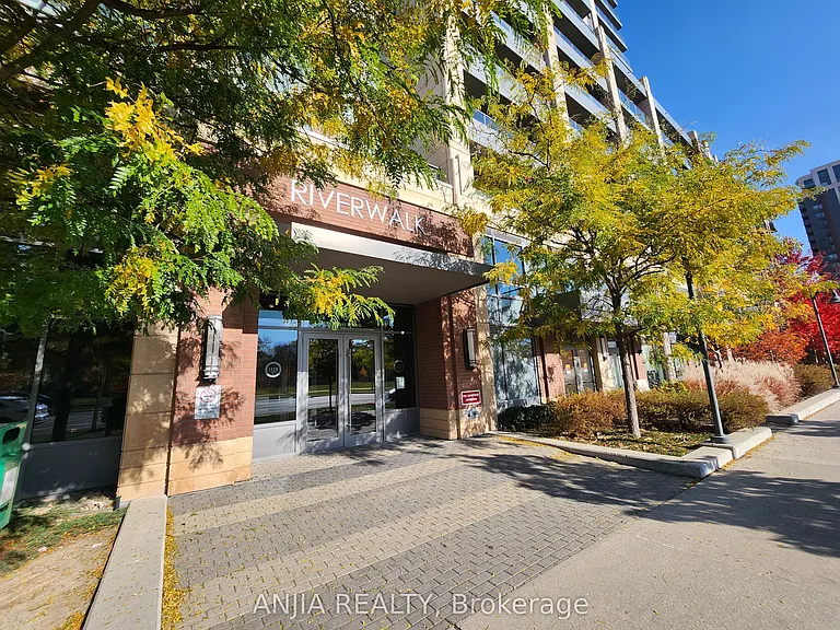 18 Uptown Dr #901 — Photo 1
