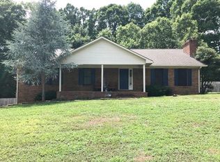 416 Lakeshore Dr, McMinnville, TN 37110