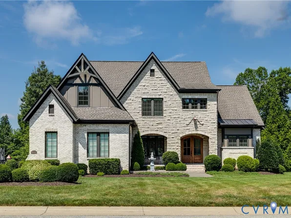 1978 Farnborough Dr, Midlothian, VA 23112
