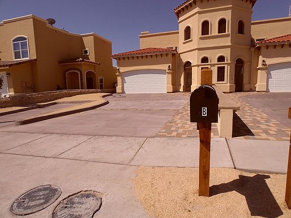 4th image of 11684 Dos Palmas Dr Unit B