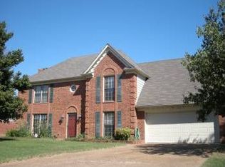 3970 Clubview Dr, Memphis, TN 38125