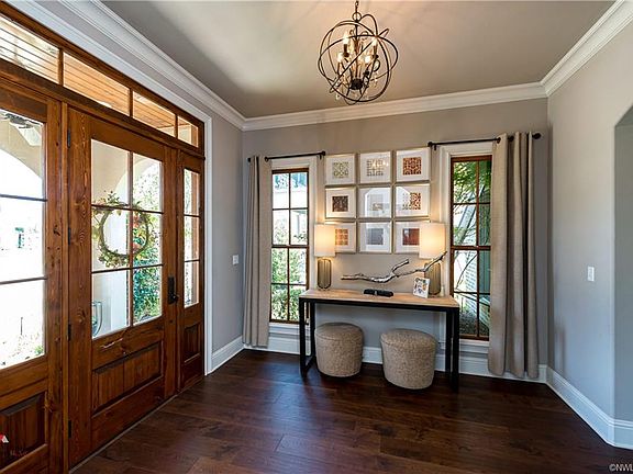 4th image of 219 Hollybrook Dr