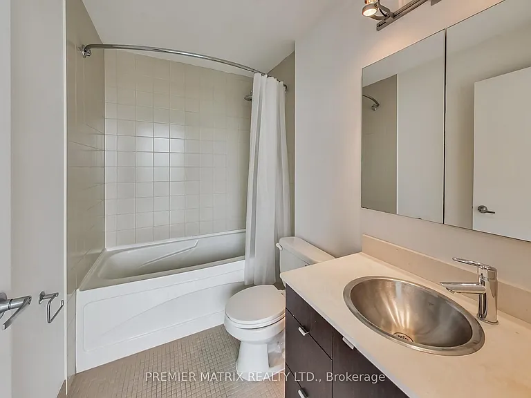 33 Lombard St #3804 — Photo 23