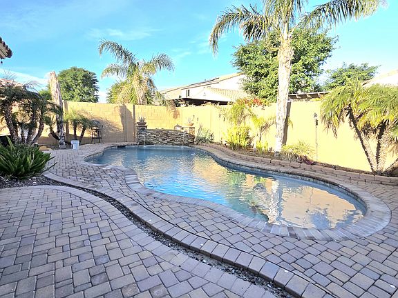 3rd image of 9278 W Quail Track Dr