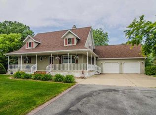 121 W Town Rd, Pulaski, WI 54162