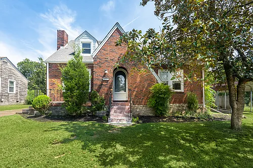 2801 Alhambra Cir Photo 1