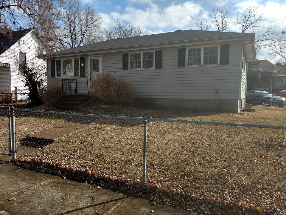 1st image of 6310 Famous Ave