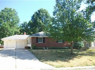 12304 E 49th St, Independence, MO 64055
