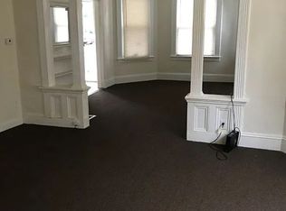 39 Bliss St, West Springfield, MA 01089