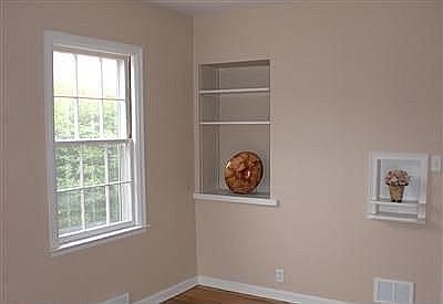 5th image of 4407 Randolph St