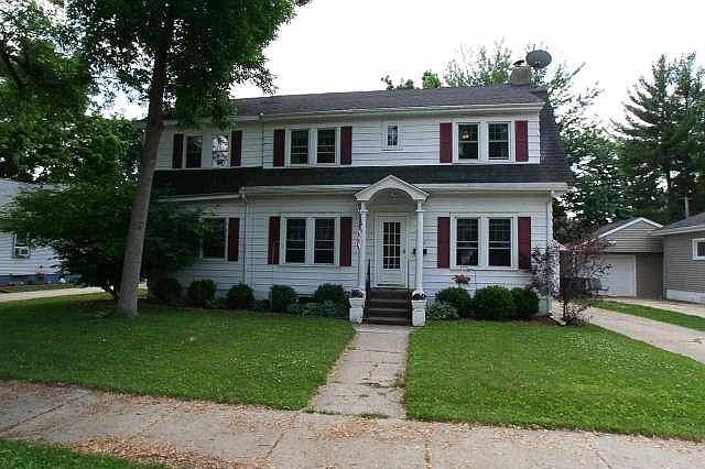 1st image of 1140 Blaine Ave