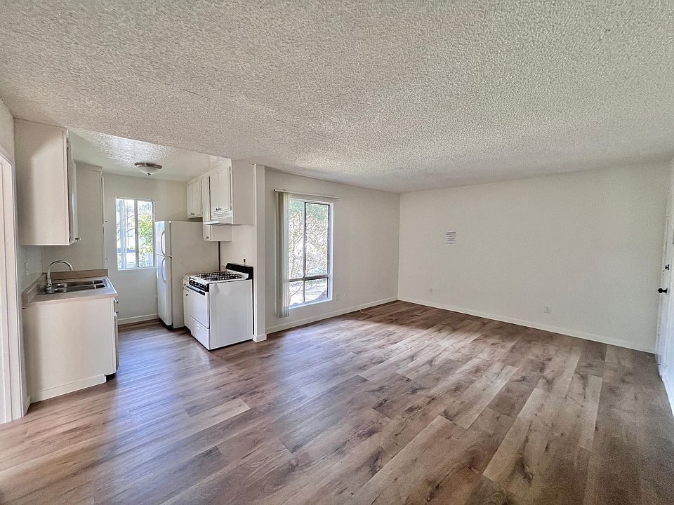 1st image of 8350 Amigo Ave APT 7