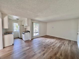 8350 Amigo Ave APT 7, Northridge, CA 91324