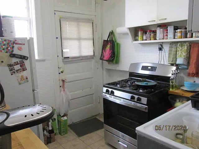 3711 N Hoyne Ave #3 — Photo 3