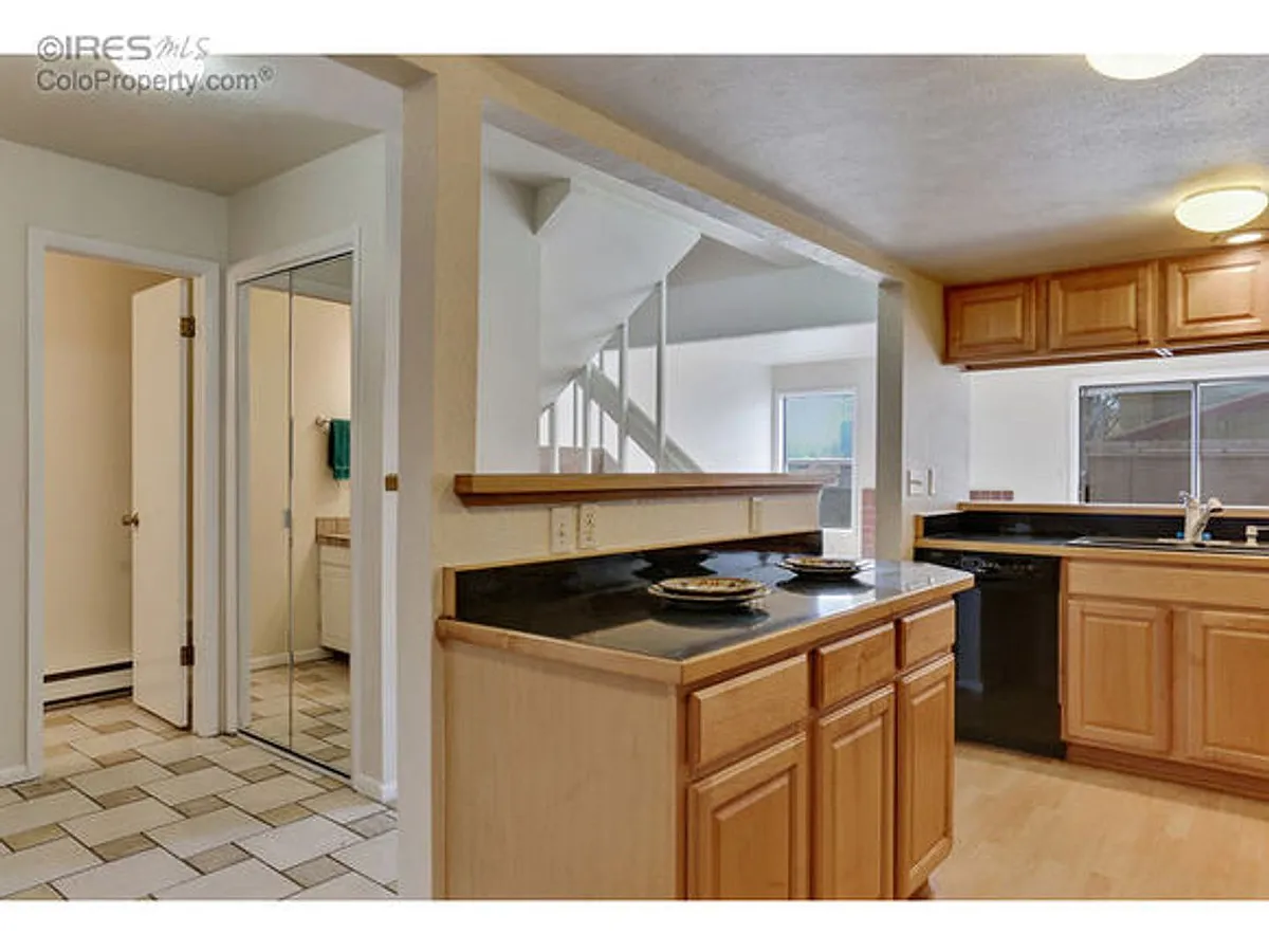 Building Photo - 3186 Westwood Ct