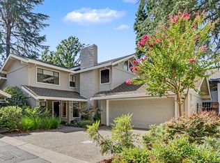 2002 University Park Dr, Sacramento, CA 95825