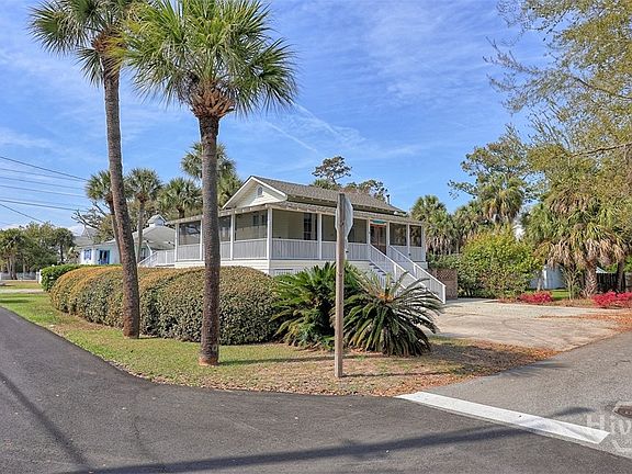 2nd image of 1115 2nd Avenue