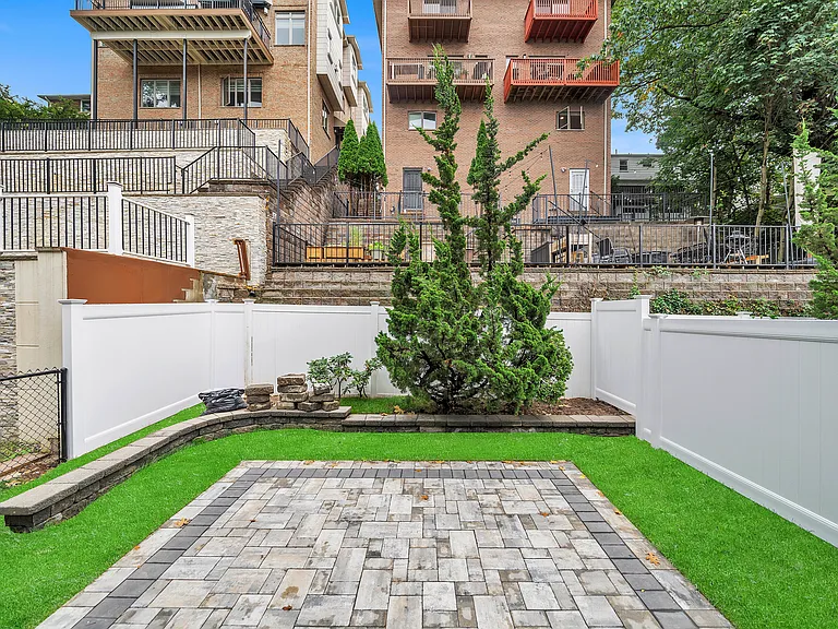 530 Roff Ave #A — Photo 13