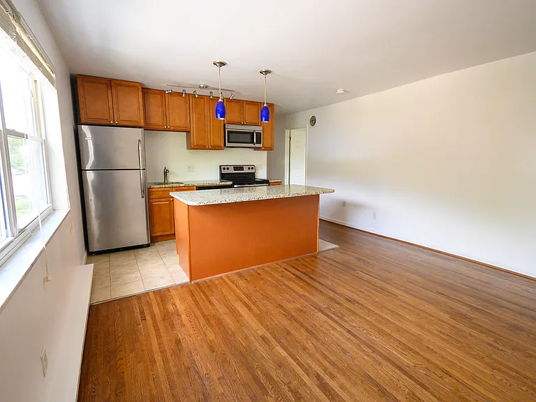 778 Delta Ave #H — Photo 1