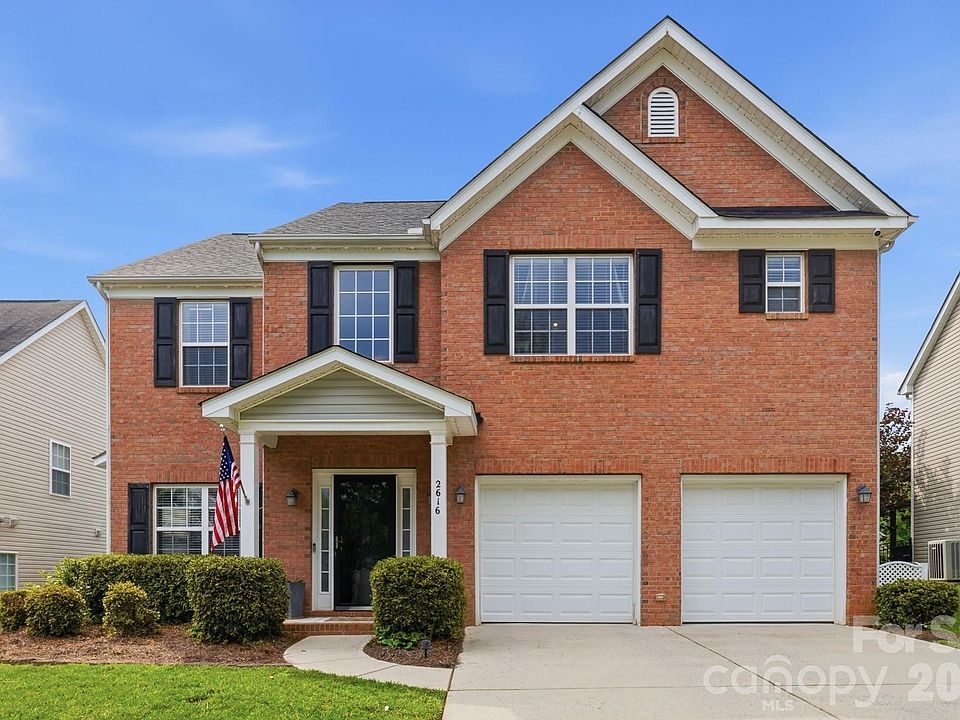 1st image of 2616 Sierra Chase Dr