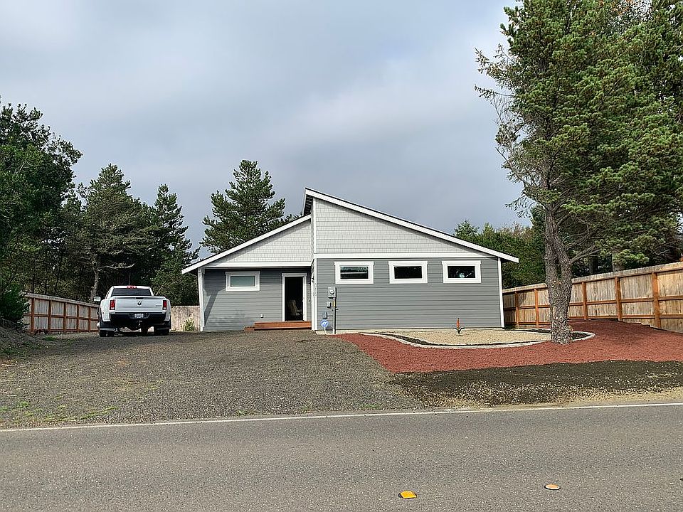 1st image of 316 Marine View Dr