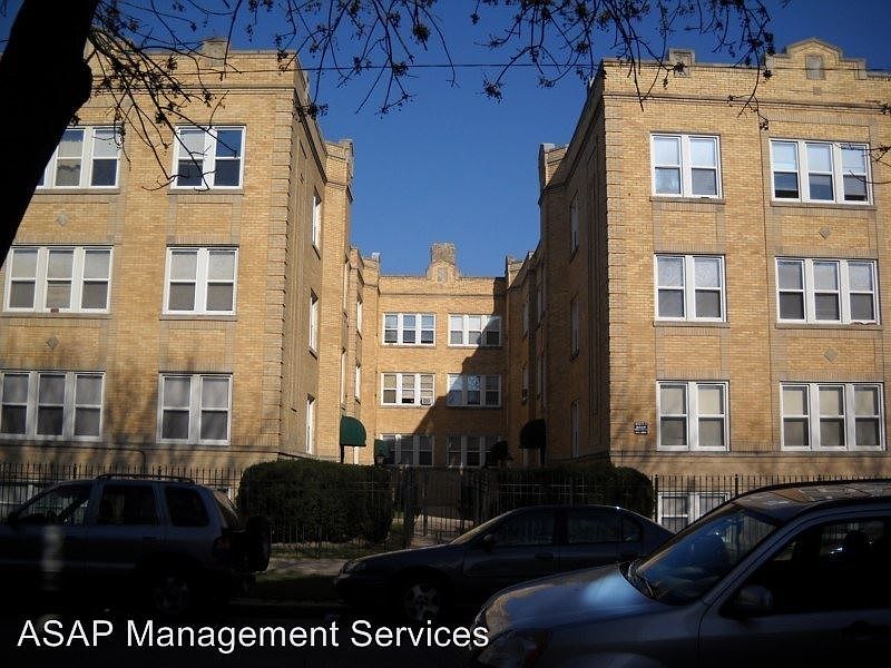1st image of 4043 N Mozart St APT 3E