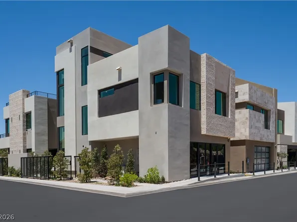 28 Heron Harbour Dr, Henderson, NV 89011