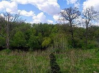 1568 Hickory Rd, Decorah, IA 52101