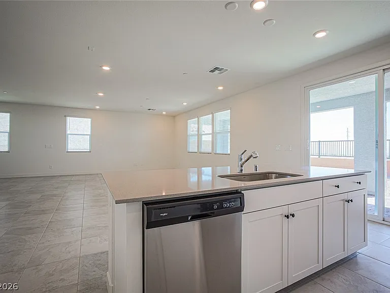 5644 Hill Spire St — Photo 14