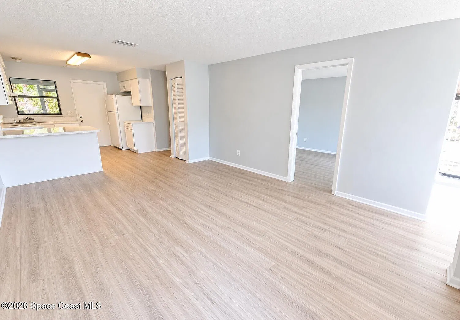 2 bed, 1.0 bath, 850 sqft, $1,375 — Photo 3