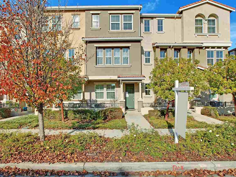 1st image of 1128 Martin Luther King Dr