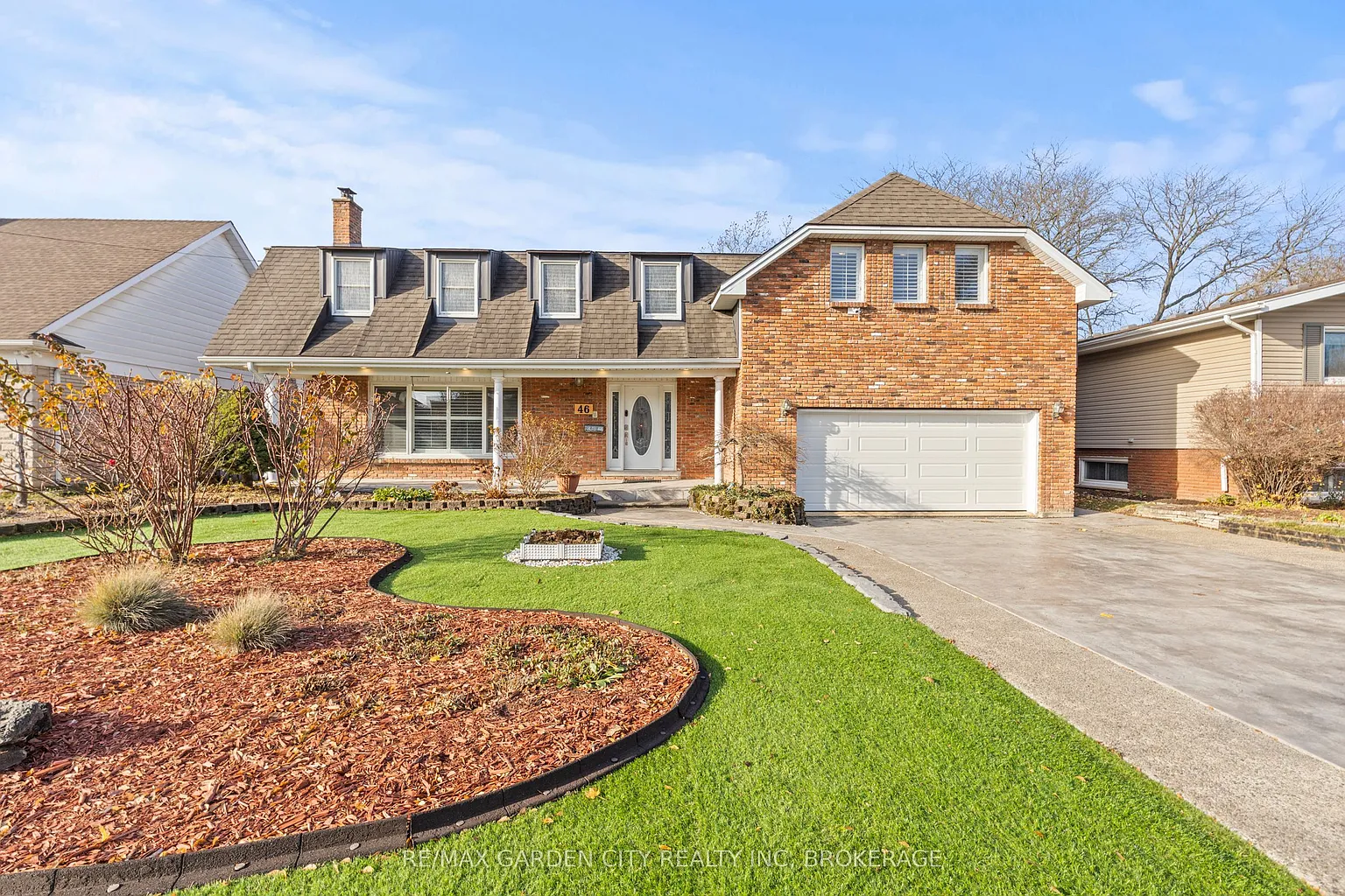46 Adelene Cres photo 1
