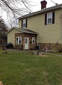 1st image of 400 Spruce St
