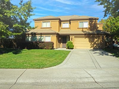 933 Lake Front Dr, Sacramento, CA, 95831
