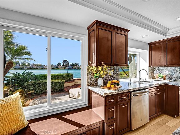 2nd image of 70 Fairlake