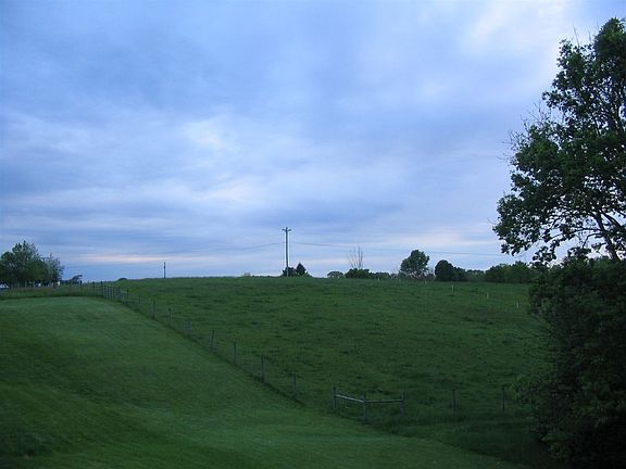 2nd image of 10525 Us Highway 127 N