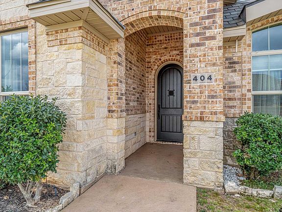 2nd image of 404 Corrigan Trails Blvd