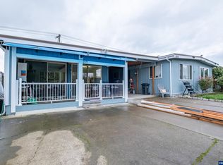 2973 & 2971 Surfwood Dr NE, Salem, OR 97305